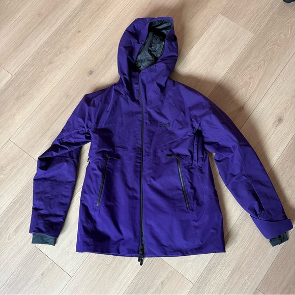 Mountain Hardwear Women's Deep Purple Ski Jacket - Picture 1 of 7